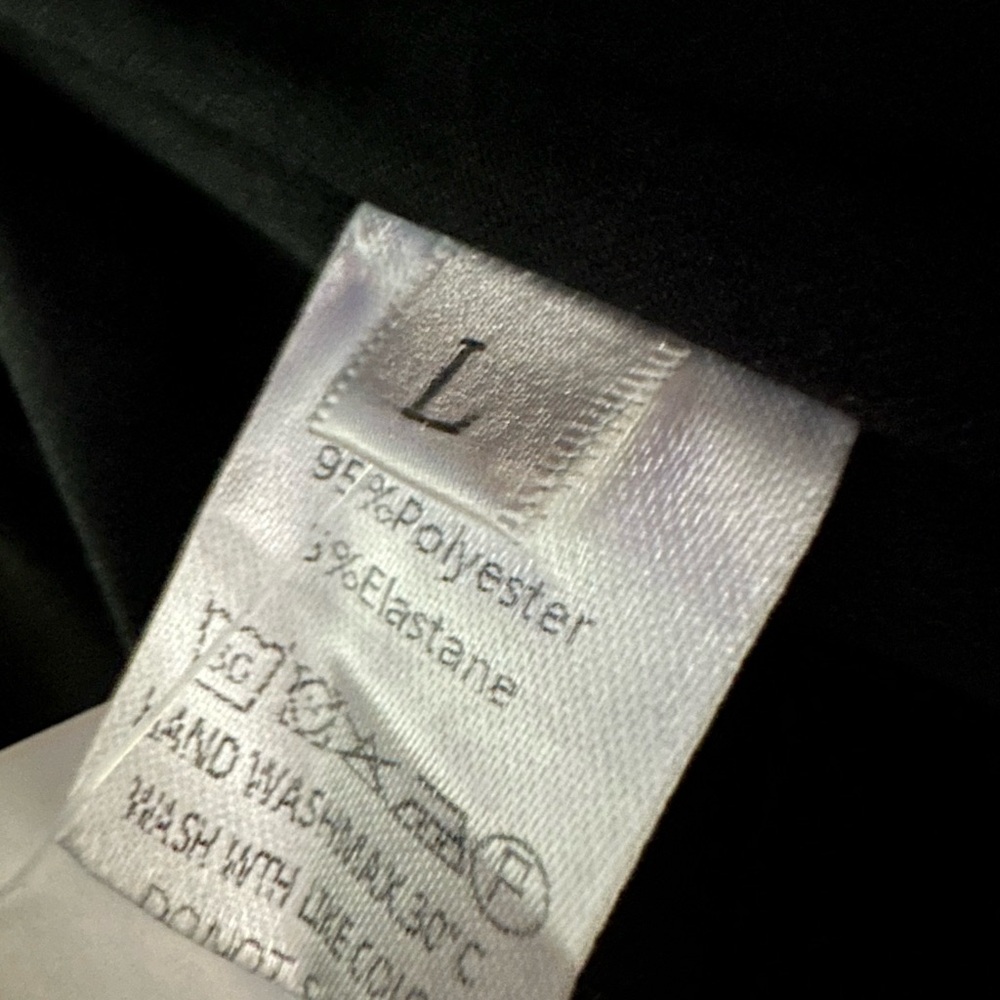 Marthea Black Strapless top.   <<<<279>>>> - Picture 4 of 6